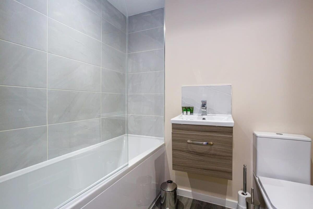 Stylish And Modern 1 Bedroom Apartment Manchester Dış mekan fotoğraf
