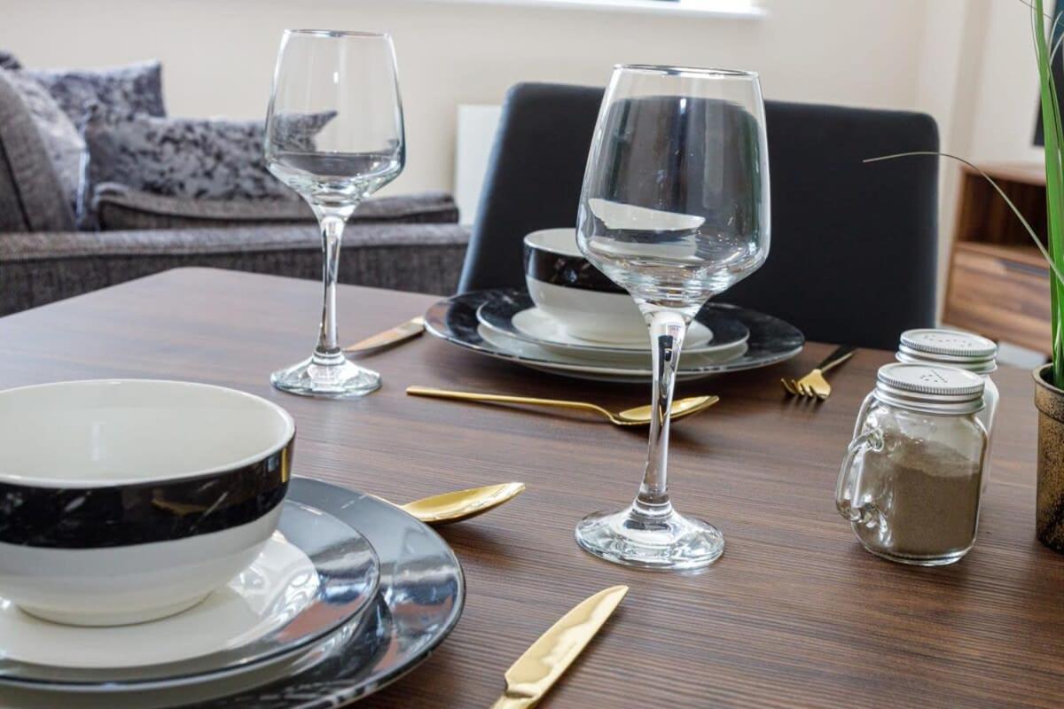 Stylish And Modern 1 Bedroom Apartment Manchester Dış mekan fotoğraf