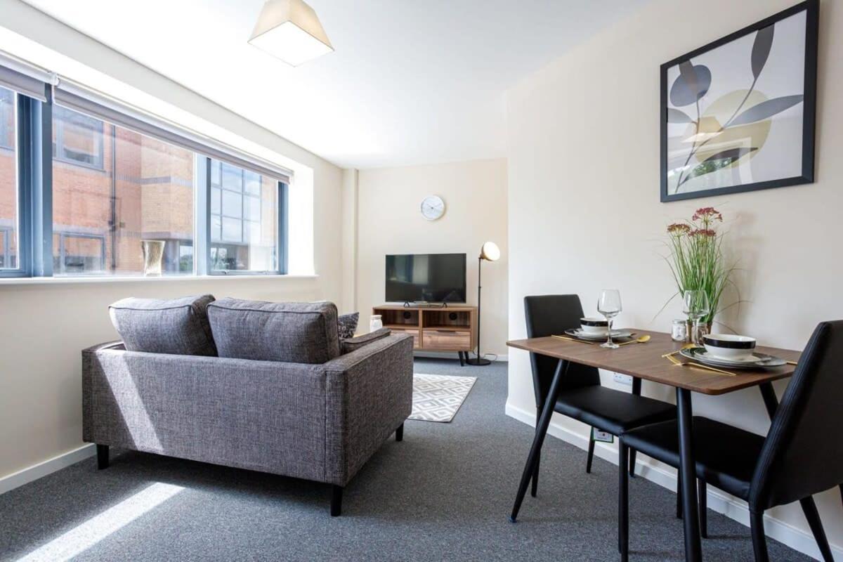Stylish And Modern 1 Bedroom Apartment Manchester Dış mekan fotoğraf